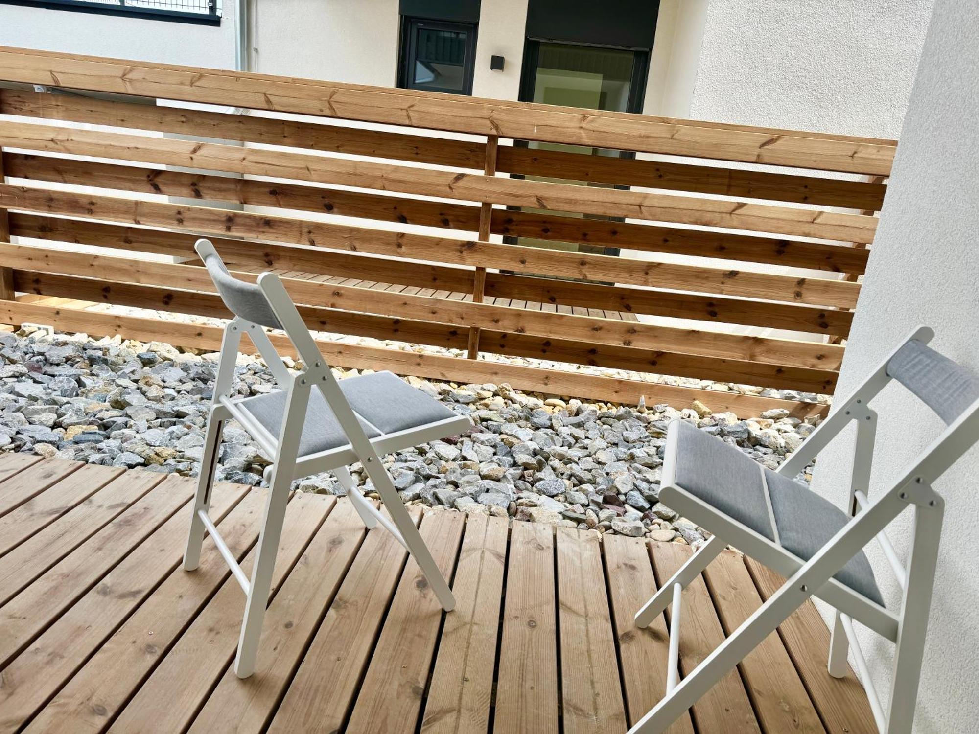 Modern Apartment With Balcony & Free Parking - Nearby Metro 维也纳 外观 照片